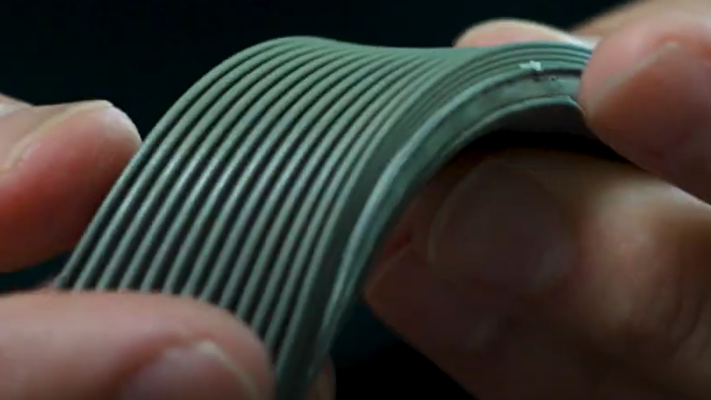 Stretchy wearable electronic device developed at University of Washington