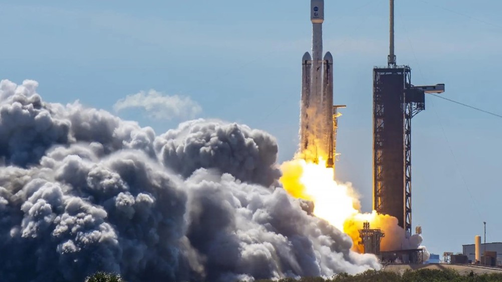 A SpaceX Falcon Heavy rocket carrying NASA’s Europa Clipper spacecraft lifts off from Launch Complex 39A at NASA’s Kennedy Space Center in Florida.